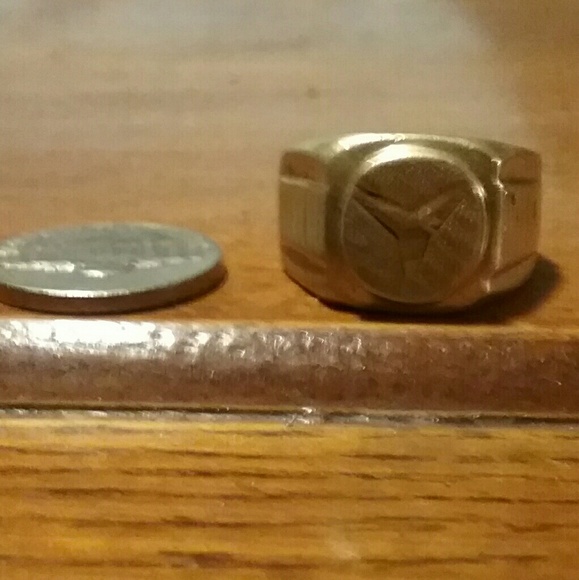 Other - Mens Gold Ring